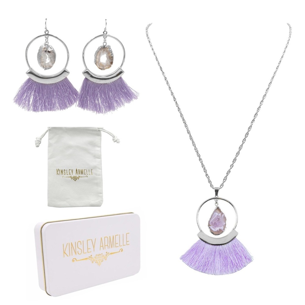 KINSLEY ARMELLE SILVER ROYAL FRINGE GIFT SET